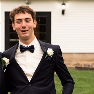 Meet your Posher, Benny